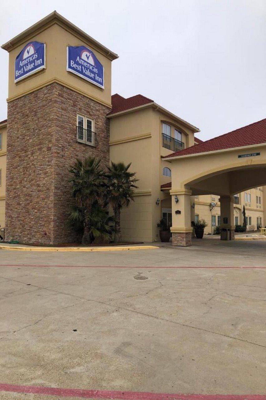 Americas Best Value Inn - Gun Barrel City Екстериор снимка