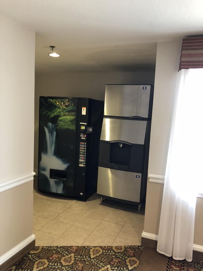 Americas Best Value Inn - Gun Barrel City Екстериор снимка